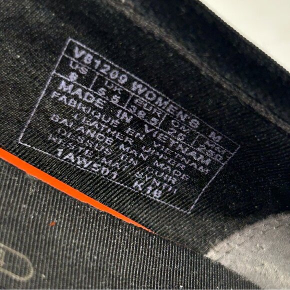 ❤️ Leopard Print Flats with Black Toe 8 - Picture 2 of 6